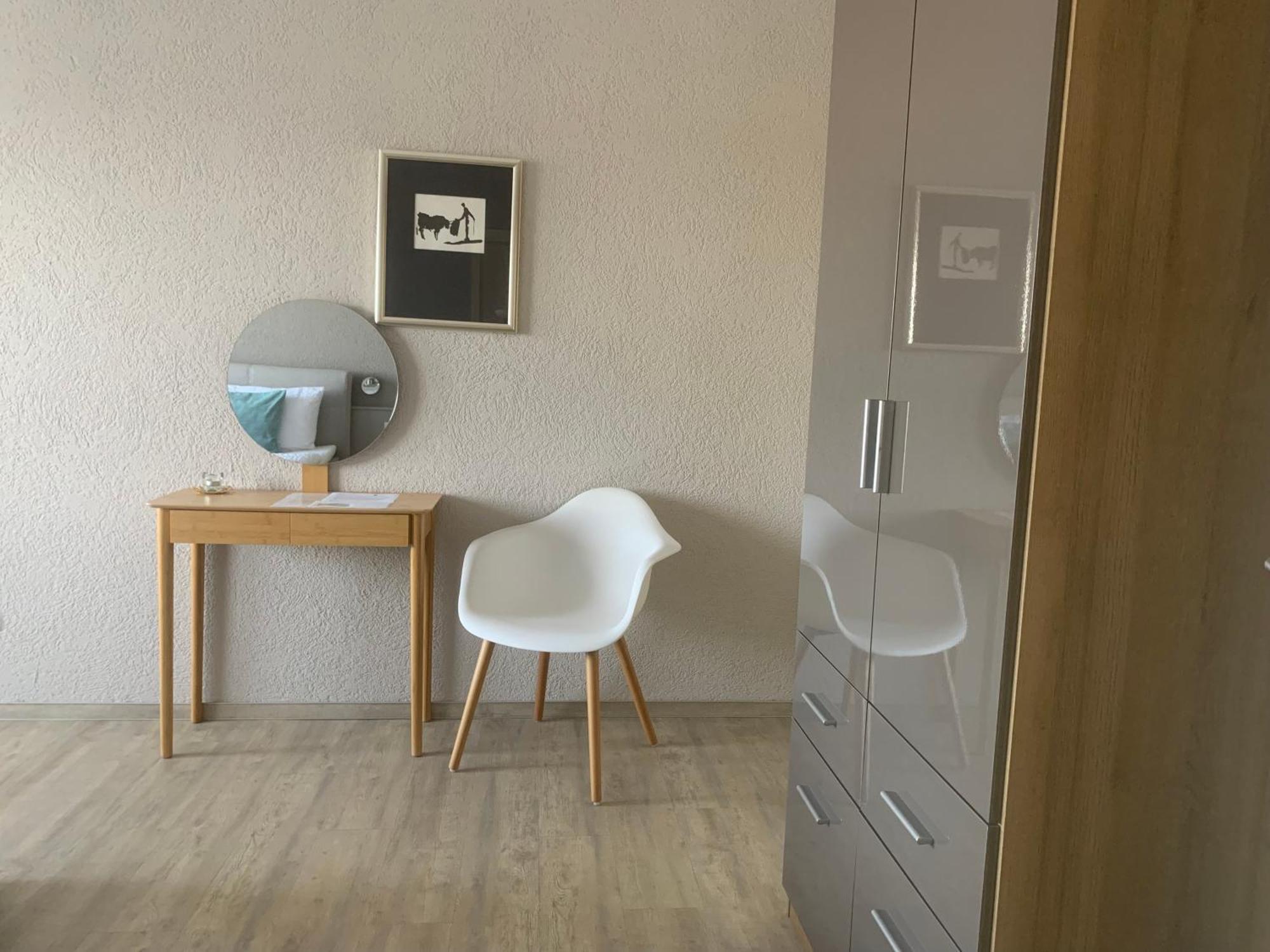 Fi-Suiten Waldeck  Bagian luar foto