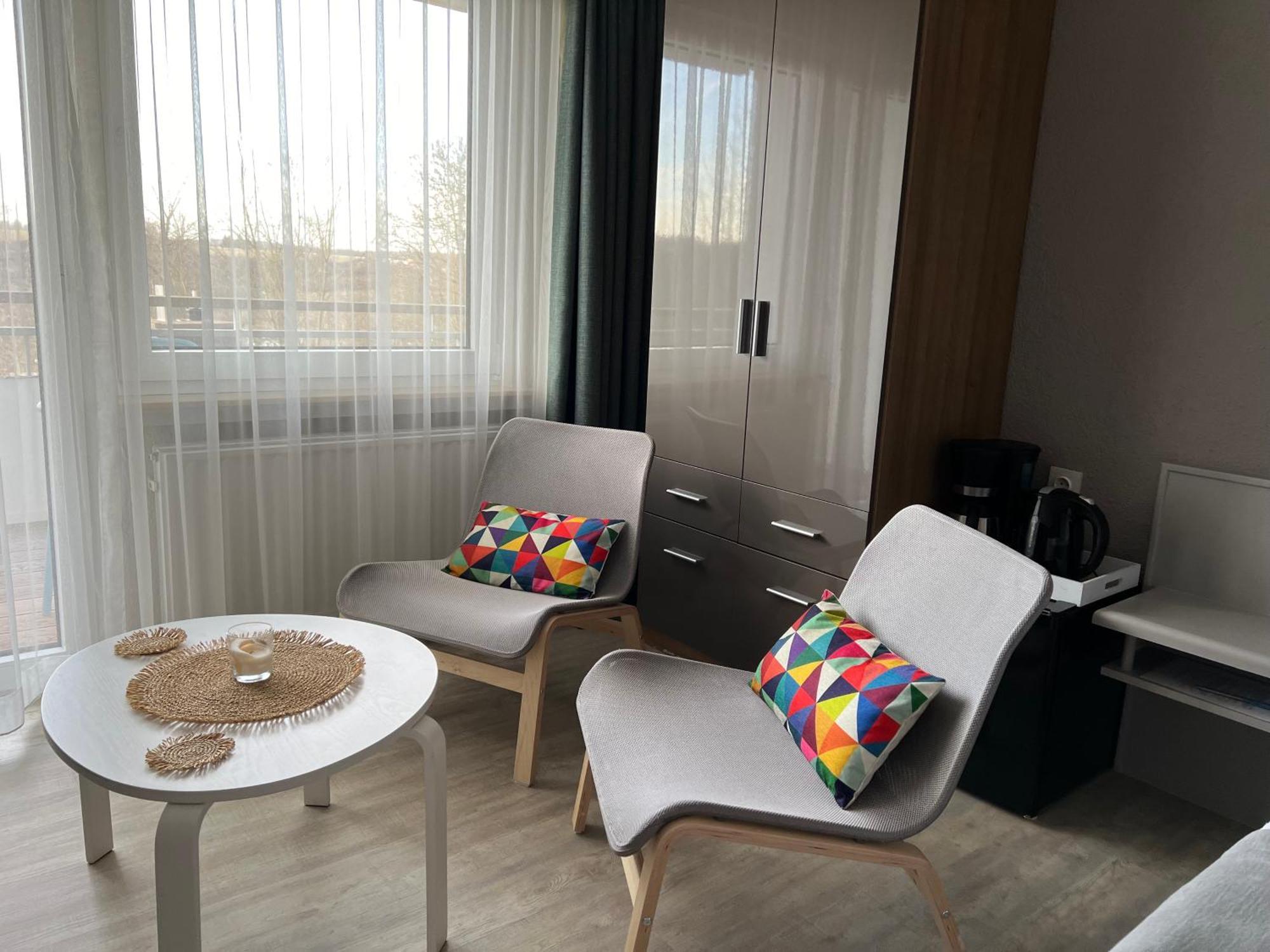Fi-Suiten Waldeck  Bagian luar foto