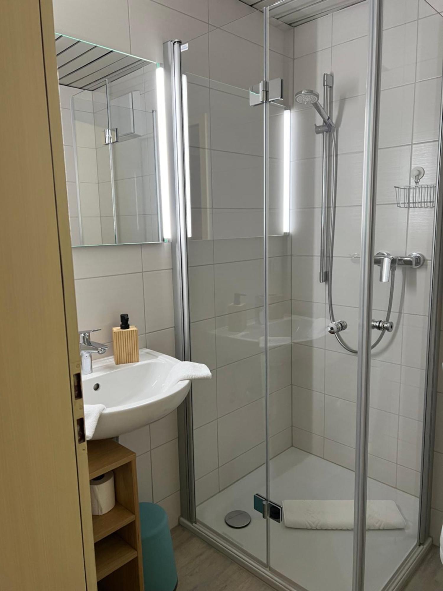 Fi-Suiten Waldeck  Bagian luar foto