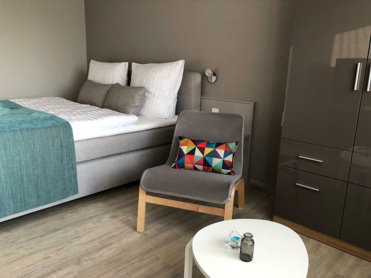 Fi-Suiten Waldeck  Bagian luar foto