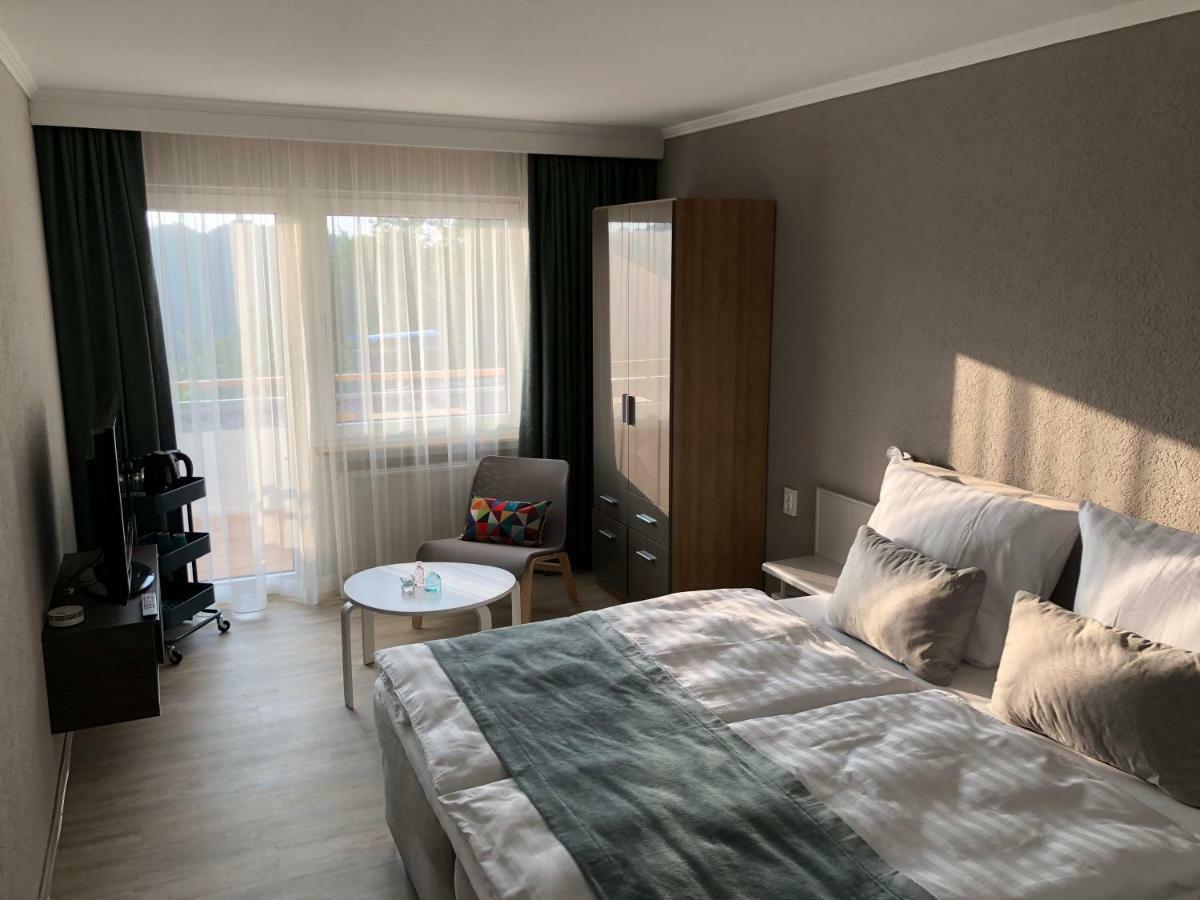 Fi-Suiten Waldeck  Bagian luar foto